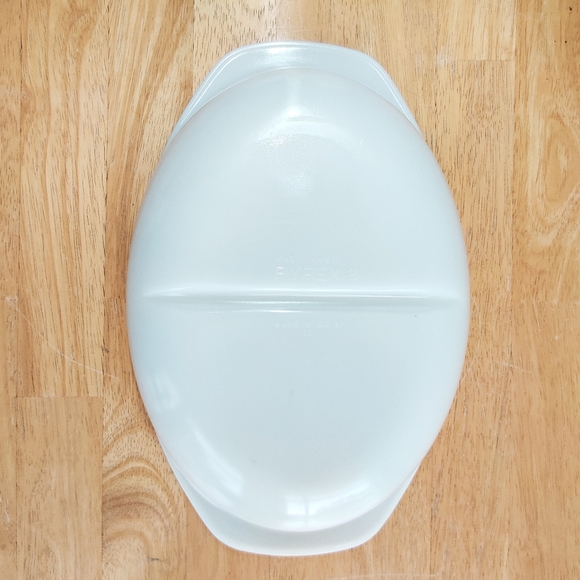 Set of 2 Divided Dishes, FIRE-KING 468 & PYREX 1063 Opal White Milk Glass, Oval - Picture 11 of 16